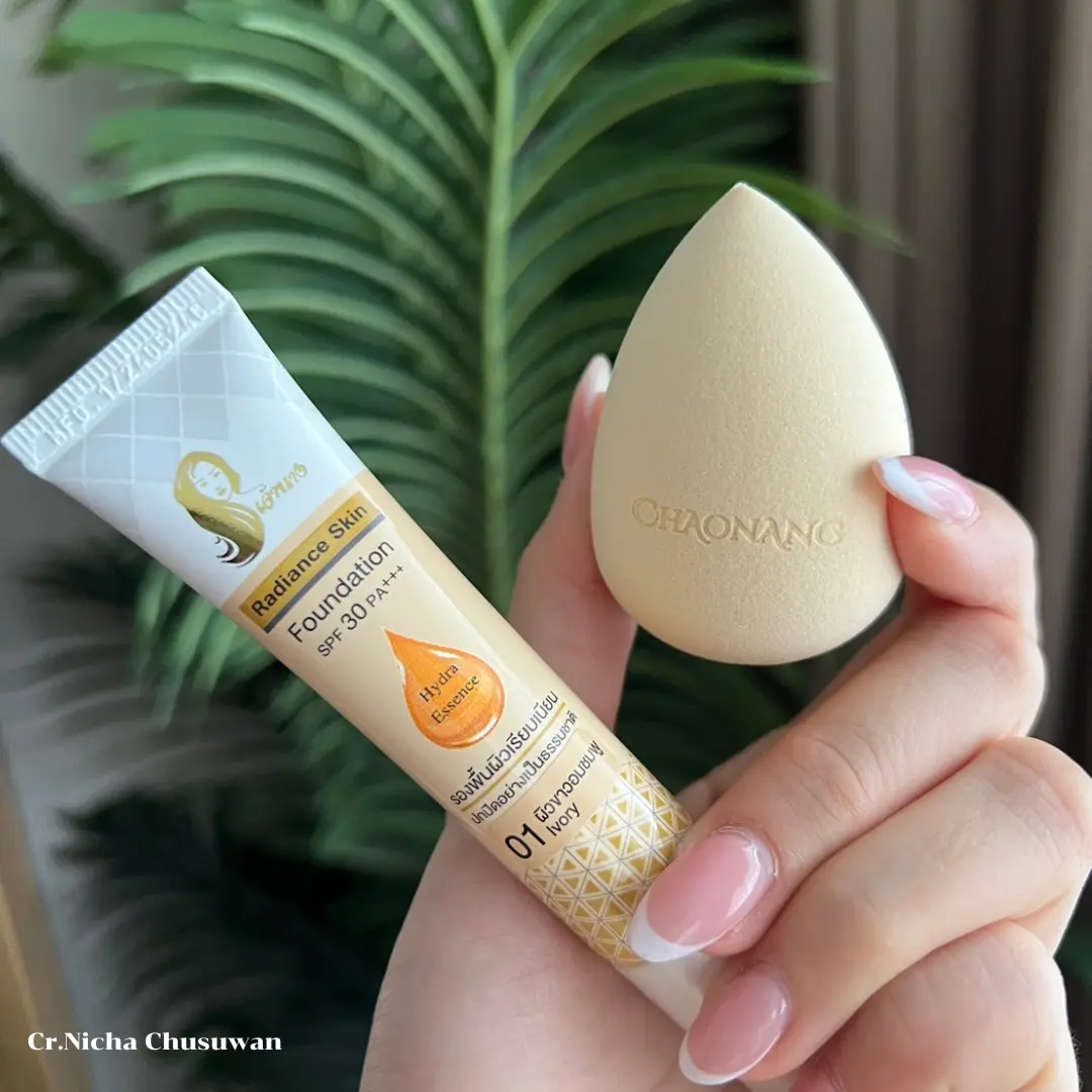 Chaonang Radiance Skin Foundation SPF 30 PA+++ ครีม รองพื้น เจ้า นาง เนื้อลิควิด ช่วยให้การแต่งหน้าเรียบเนียน นุ่มลื่น สัมผัสบางเบา และกันแดดในทุกๆ วัน