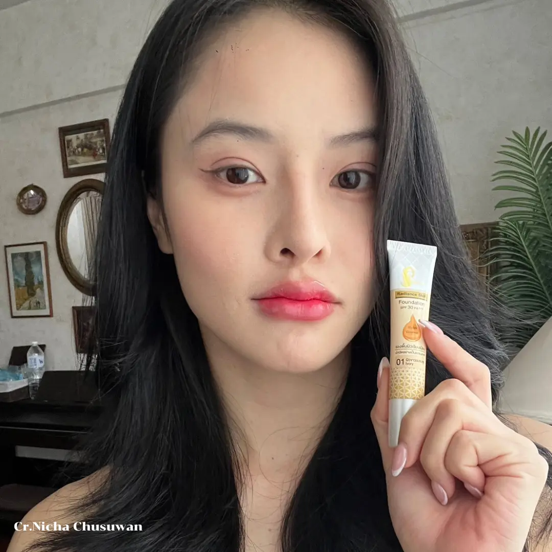 Chaonang Radiance Skin Foundation SPF 30 PA+++ ครีม รองพื้น เจ้า นาง เนื้อลิควิด ช่วยให้การแต่งหน้าเรียบเนียน นุ่มลื่น สัมผัสบางเบา และกันแดดในทุกๆ วัน